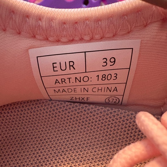 Akk light pink woman shoes sz 8.5 - Picture 2 of 8